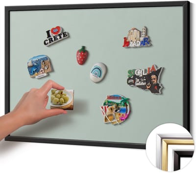 Wallfluent - Lichtgroen Magneetbord in Stijlvolle Kleuren - 70 cm x 50 cm - Magneetbord met Zwarte Frame - Celadon kleur - Magnetisch Bord Decoratief - Magneetbord Voor Thuiskantoor - Magneetbord Multifunctioneel