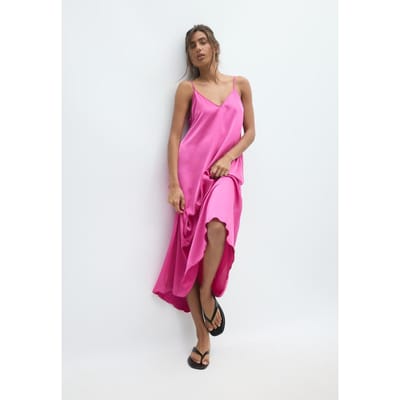 Stradivarius Lange zijdeachtige jurk  Fuchsia S