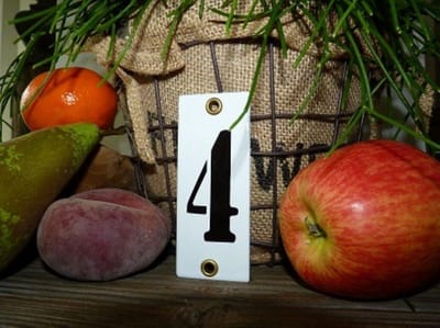 Emaille huisnummer wit 4x10 nummer '4'