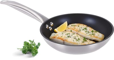 Lomera Koekenpan 20 CM - Gesmeed Aluminium - Antiaanbaklaag - Geschikt voor Inductie - Vaatwasmachine Bestendig - PFOA-vrij - Optimale Warmtegeleiding - Comfortabel Handvat - Gezonde Koken - Alle Warmtebronnen - Lichtgewicht Pan