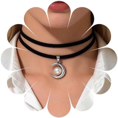 Zwarte Suède Choker Ketting met Korte Maansymbolen en Fluwelen Kralen voor Dames, Elegante Modeaccessoires, Uniek Sieraad, Trendy Ontwerp