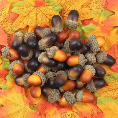 100 Stuks Eikels en 50 Stuks Esdoornbladeren voor Herfstdecoratie, Tafeldecoratie voor Feestdagen zoals Kerst en Thanksgiving, Perfect voor Halloween en Seizoensgebonden Versiering