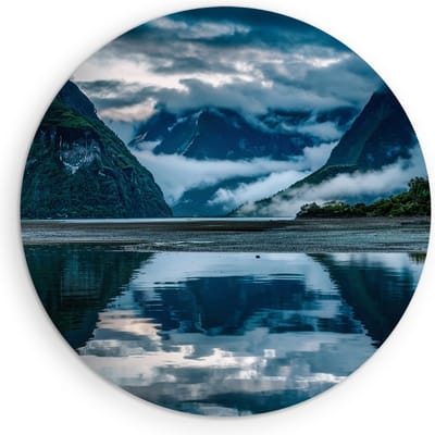 Saammp Muurcirkel Hout - Bergachtig landschap met lage wolken - Natuur - Ø 90 - Wandcirkel - Wanddecoratie Cirkel - Muurdecoratie Woonkamer - Slaapkamer decoratie - Rond Schilderij