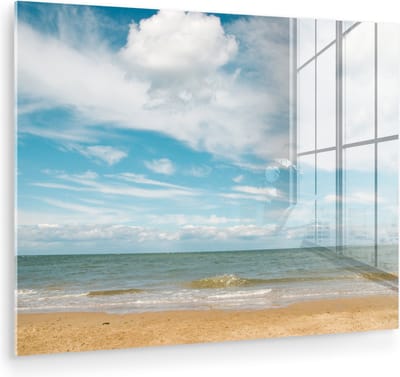 MuchoWow® Glasschilderij 160x120 cm - Schilderij acrylglas - Strand - Zomer - Wolken - Foto op glas - Muurdecoratie woonkamer - Wanddecoratie slaapkamer - Schilderijen