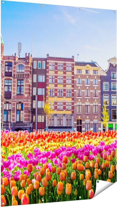 Gards Tuinposter Amsterdamse Huisjes met Tulpen - Kleur - 120x180 cm - Tuindoek - Tuindecoratie - Wanddecoratie buiten - Tuinschilderij