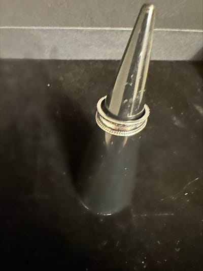 Zilverkleurige ring | Make up | Parfum | Moederdag | Verjaardagscadeau| Cadeautje| Valentijnsdag| Kado | sieraden | vaderdag | oorbellen | oorsieraden