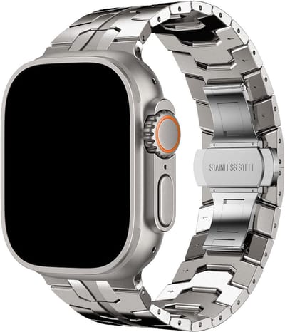 Stravo Premium RVS Schakelband met Vlindersluiting – Iron Style Metalen Horlogebandje – Geschikt voor Apple Watch 46mm (Series 10/11), 45mm (Series 7/8/9), 44mm (Series 4/5/6, SE 1/2/3), 49mm (Ultra 1/2/3) – Titanium