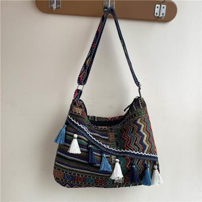 Lente en Zomer Nieuwe Stijl Etnisch Retro Grote Capaciteit Dames Schoudertas Chinese Stijl Kwastje Casual Crossbody Dames Tas white