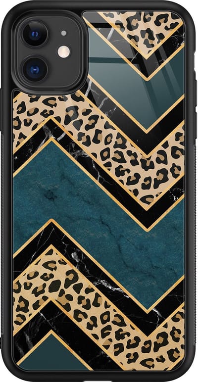Hoesje geschikt voor iPhone 11 - Luipaard zigzag - Luxe Glazen Hardcase - Hippe print - Multi - Leuke Telefoonhoesjes