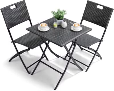 Outdoor Klaptafel Set Valora - Balkonset - 3-delig - Voor Camping en Picknick - Opvouwbare Rotan Meubelstoel en Tafel - Draagbare Balkonset met 2 Stoelen - Donkergrijs
