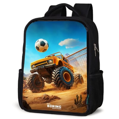 NoBoringSuitcases.com® - Rugzak zwart - Schooltas jongen & meisje - Monstertruck scoort goal in woestijnstadion - Rugtas voor school - Boekentas kind - Schoolrugzak