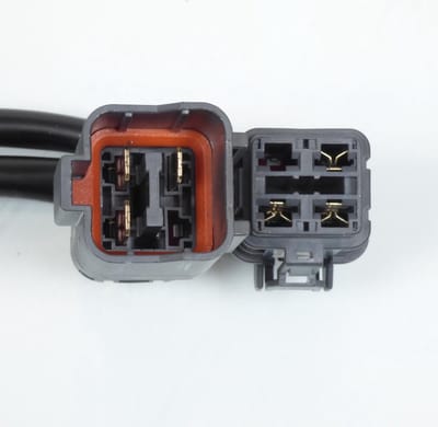 Originele spanningsregelaar voor Kymco 300 MXU quad 2005 tot 2011 31600-LBA7-900 nieuw