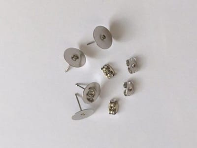 Ear post with clutch, 10mm, platinum, 2 pairs