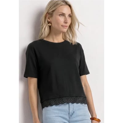 Shirt met ronde hals en kant