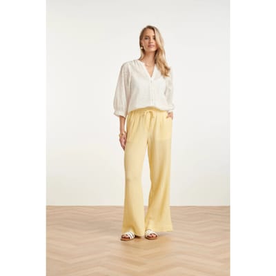 Smashed Lemon Broderie blouse met knoopsluiting en driekwart mouwen |