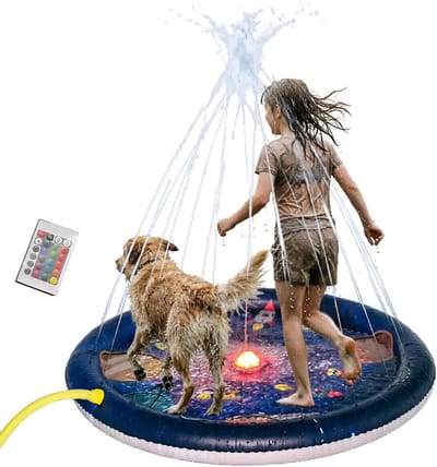 Sproeiers voor de tuin, waterspeelmat, thematische ruimte, sprinkler voor 3 jaar, buiten, tuin, terras, gazon, achtertuin, , park, zwembad