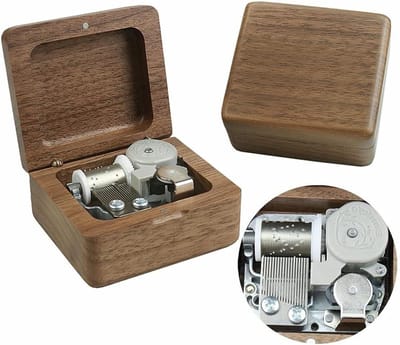Muziekdoos - Speeldoos Melodie - Cadeau Geven - Handgemaakt Walnoothout - 7x7x4 cm - Walnootbruin