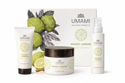Umami Woody Lemons Geschenkset Lichaam Klein – Luxe Bodycare Cadeauset met Bodycrème, Handcrème en Bodymist – Verfrissende Geur van Bergamot, Ceder en Limoen – Verwenmoment voor Thuis of Cadeau - Kadoset vrouwen