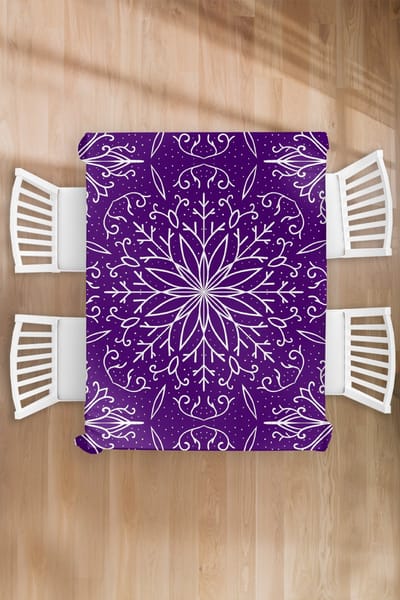 Kerst Tafelkleed - Kerstmis Decoratie - Tafellaken - Patronen - Kerst - Sneeuw - 130x170 cm - Kerstmis Versiering - Tafeldecoratie Kerstmis - Kerstdecoratie tafel - Tafelversiering