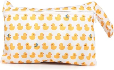 Kleurrijke Mini Luiertas met Waterdichte Functie, Ideaal voor Baby's, Zwemmen en Reizen, 22 x 15 cm, Handige Organizer voor Doekjes en Spullen