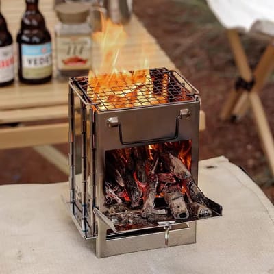 KZQ Kleine Draagbare Houtkachel met BBQ Grill | Opvouwbaar Rugzakmodel van Roestvrij Staal | Voor Camping, Hiken en Reizen | Inclusief Draagtas en Toebehoren