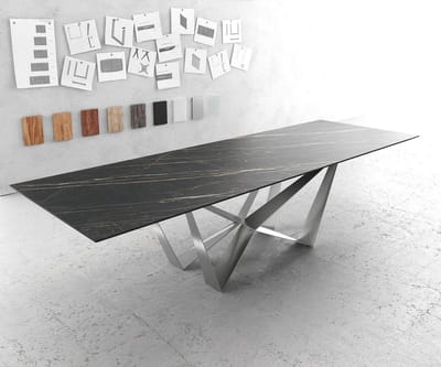 Eettafel Edge Laminam® keramiek bruin 300x100cm middenvoet vlak staal zilver