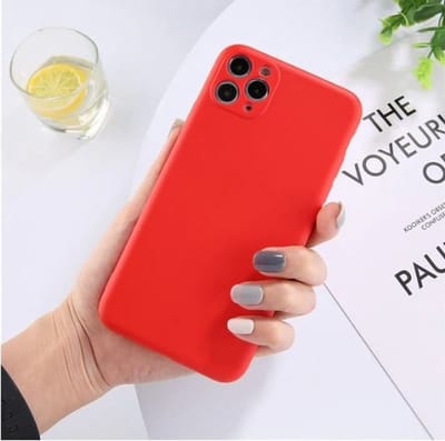 ShieldCase Siliconen hoesje met camera bescherming geschikt voor Apple iPhone 11 Pro - rood met Privacy Glas Screenprotector - Flexibele en Schokbestendige Case - Krasbestendige Silicone Cover - Luxe Silicone Accessoire