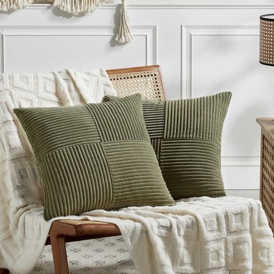 Dailygoods- Kussenhoezen 40 x 40 cm - Set van 2 - Boho/Corduroy - Olijfgroen - Zacht - Onzichtbare Ritssluiting - Decoratieve Kussens