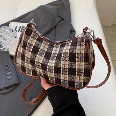 Populaire Tassen voor Vrouwen Nieuwe Stijl Retro Veelzijdige Crossbody Tas voor Vrouwen Modieuze Veelzijdige Schoudertas voor Vrouwen black