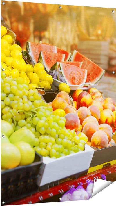 Gards Tuinposter Vers Fruit op de Markt - 100x150 cm - Tuindoek - Tuindecoratie - Wanddecoratie buiten - Tuinschilderij