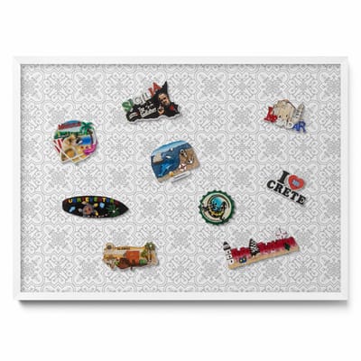 Tulup Magneetbord met Witte Frame - Grijs Magneetbord Met Decoratieve Patronen - 70 cm x 50 cm - Regelmatig ornamentpatroon - Memobord Magnetisch - Magnetisch Bord Rechthoekig - Magnetisch Bord voor aan de Wand
