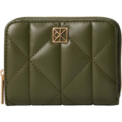 Calvin Klein Quilted Flap Zip Around Wallet Cypress Taglia: OS | Portafogli Outlet | Donna
