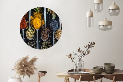 WallCircle - Wandcirkel 90x90 - Kruiden - Lepel - Specerijen - Zwart - Keuken - Ronde schilderijen woonkamer - Wandbord rond - Muurdecoratie cirkel - Kamer decoratie binnen - Wanddecoratie muurcirkel - Woonaccessoires