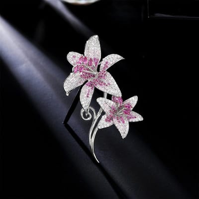Dames Licht Luxe Design Elegante Ingezette Zirkoon Lelie Bloem Broche Modieuze En Veelzijdige Niche Design Broche black