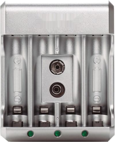 Accu Lader - Batterij Oplader - Apparaten Gebruik - Intelligente Technologie - Afbeelding