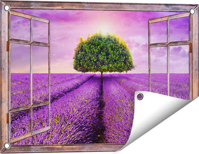 Gards Tuinposter Doorkijk Groene Boom in de Lavendel Bloemen - 60x40 cm - Tuindoek - Tuindecoratie - Wanddecoratie buiten - Tuinschilderij
