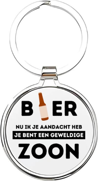 Akyol - je bent een geweldige zoon Sleutelhanger - Zoon - de leukste zoon - zoon sleutelhanger - kind sleutelhanger - sleutelhanger zoon - familie sleutelhanger - cadeautje - zoon cadeau - boy - de liefste zoon - 4 x 7,5 CM