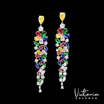 Victoria Valenza Monte Carlo Luxe Oorbellen Dames Messing Oorringen - Meerkleurige Steen - Kleur Zilver - 1 Paar