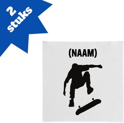 Akyol - skateboarden met eigen naam brillendoekjes - Sport - skateboarder - skaten - 17,8 bij 17,8 cm - 2 stuks