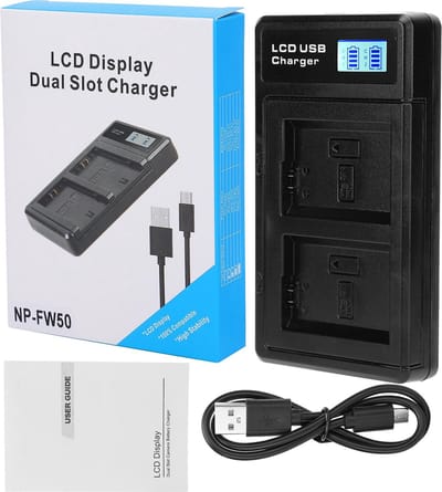 LuminexPro Dubbele Acculader voor NP-F750 / NP-F770 – Oplader voor 2 Batterijen – LED Indicator – Camera & Studiolamp