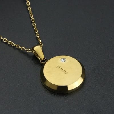 Aramat Jewels | Halskettingen | Goudkleurige Initiaal Ketting met Zirkonia Steentje - 45cm | I | |18mm | Staal | Volwassenen | Verkleurd niet