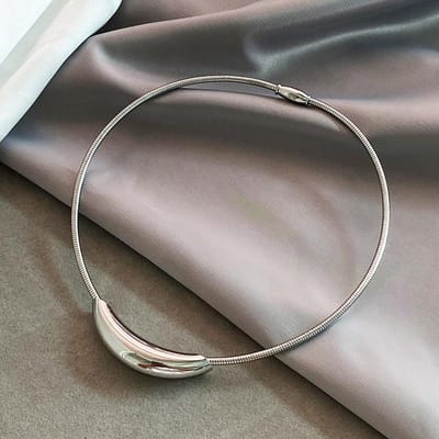 Franse retro design metalen buis slang bot ketting kraag voor dames overdreven roestvrijstalen ketting kleurloze sieraden voor meisjes zilver