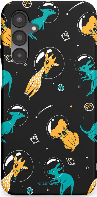 Casetastic Hoesje Geschikt voor Samsung A16 - Stijlvolle Beschermende Duo-layer Case - Donkere Ruimte Safari
