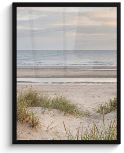 Poster in lijst - Fotolijst 60x80 cm - Posters - Zandstrand - Bewolkt - Duinen - Posterlijst zwart - Decoratie - Wanddecoratie woonkamer - Muurdecoratie slaapkamer