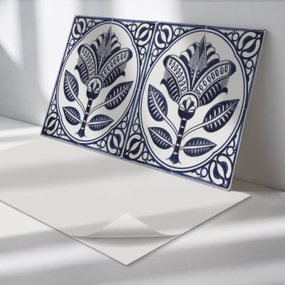 Wallfluent Vinyl Wandpaneel - Bloemenkeramiekpatroon Zelfklevend Muurpaneel - 100 cm x 50 cm - Blauw Vinyl Wandpaneel - 1 stuk - Rechthoekig Wandbekleding Vinyl - Bloemen en planten Wandpaneel - Vinyl Wandbekleding - Wandpaneel Keuken en Badkamer