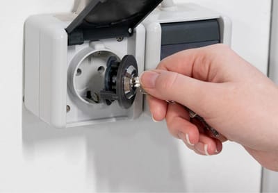 uniTEC stopcontactslot voor randaarde-stopcontact