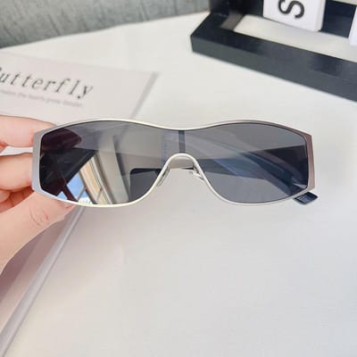 Hoge Prestatie Europese Amerikaanse Stijl Zonnebril voor Vrouwen UV Bescherming Coole Mannen Zonnebril Vrouwen Glas gray