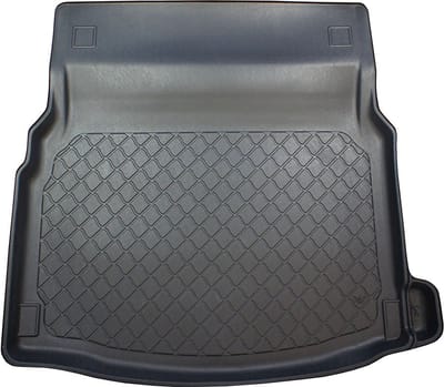 Kofferbakmat Mercedes E-klasse W213 2016-2023 (past in versie met neerklapbare achterbank) - Guardliner