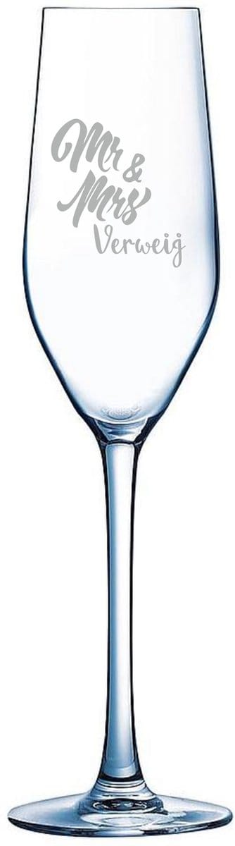 2 stuks Champagneglas met naam - bruidspaar - bruiloft - glas met naam - glas graveren - huwelijk - huwelijkscadeau - Valentijnscadeau - uniek glas - gegraveerd glas - glas voor bruidspaar - ceremoniemeester