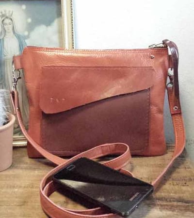 Toetie & Zo Handgemaakte Leren Tas Oranje, schoudertas, crossbodytas, leder, clutch, cognac